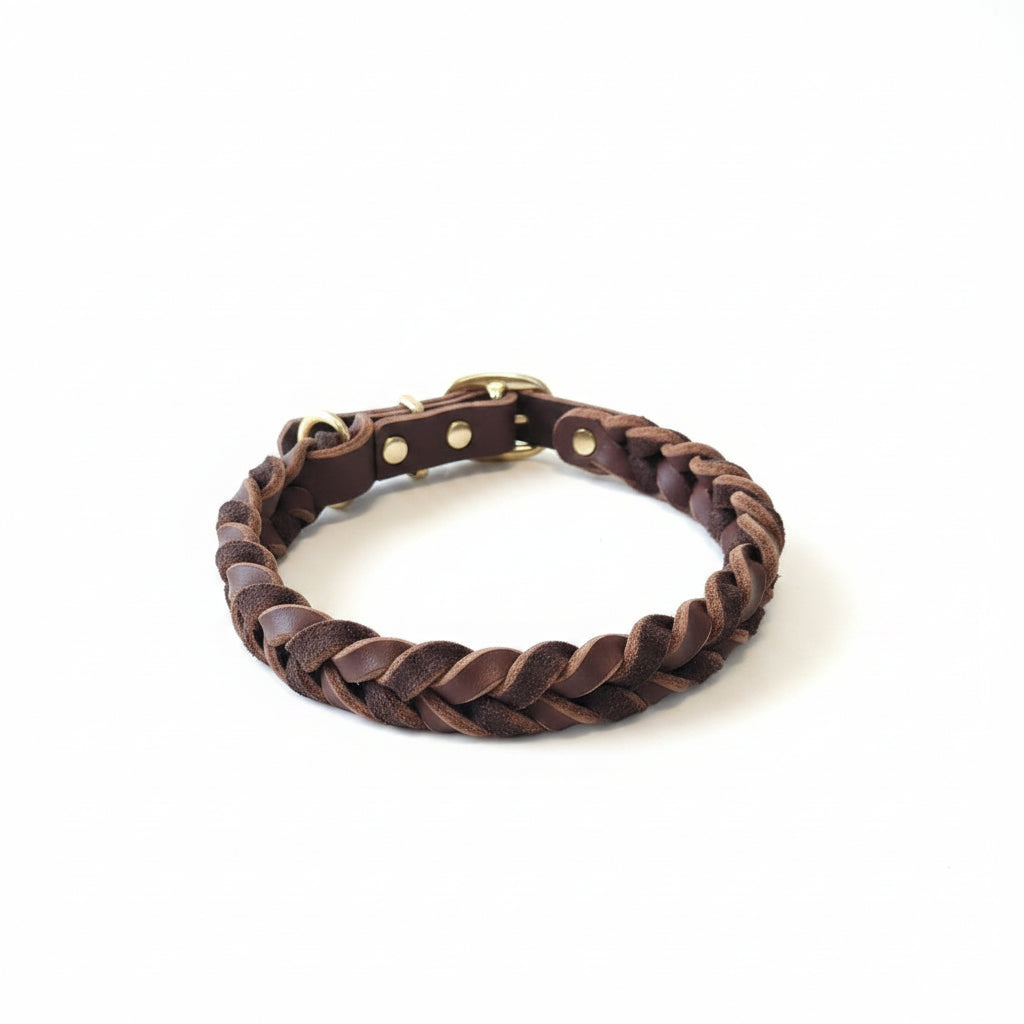 Leather collar with full braiding 49-58cm